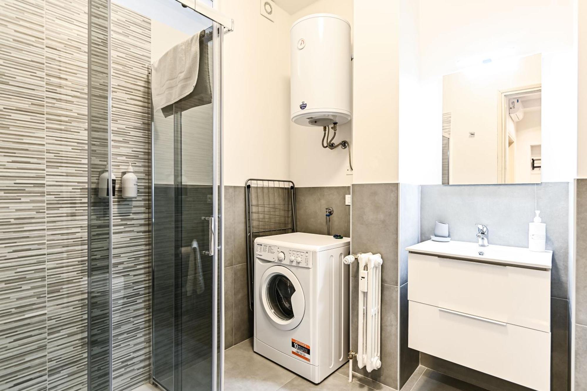 Top Living Apartments - Porta Susa ตูริน ภายนอก รูปภาพ