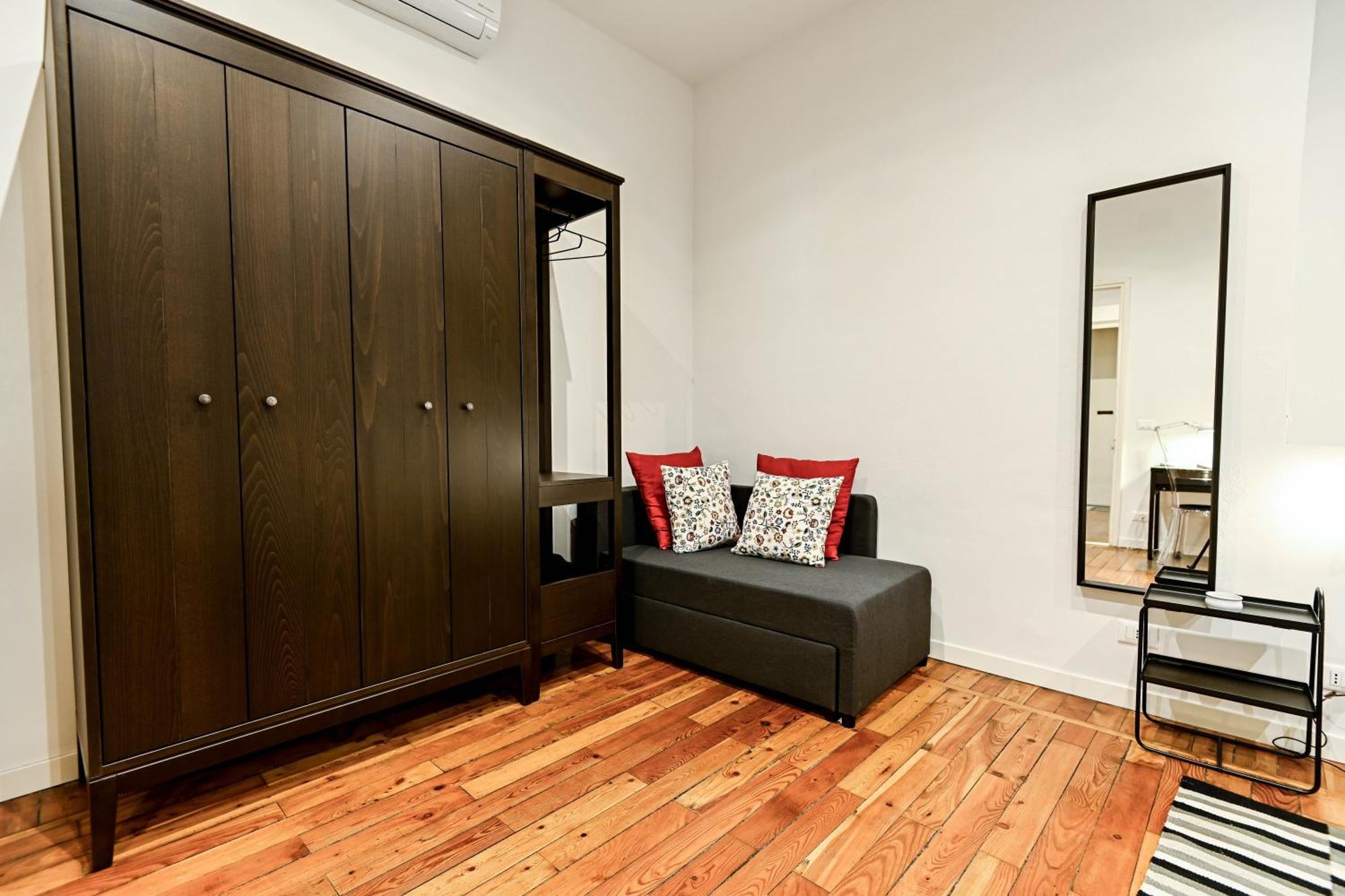 Top Living Apartments - Porta Susa ตูริน ภายนอก รูปภาพ