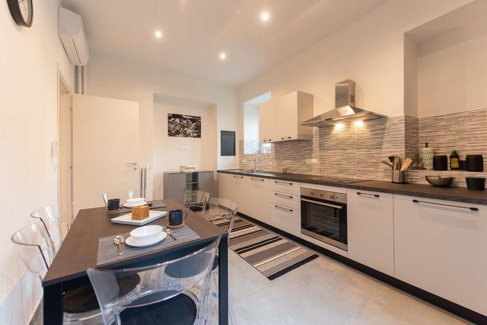 Top Living Apartments - Porta Susa ตูริน ภายนอก รูปภาพ