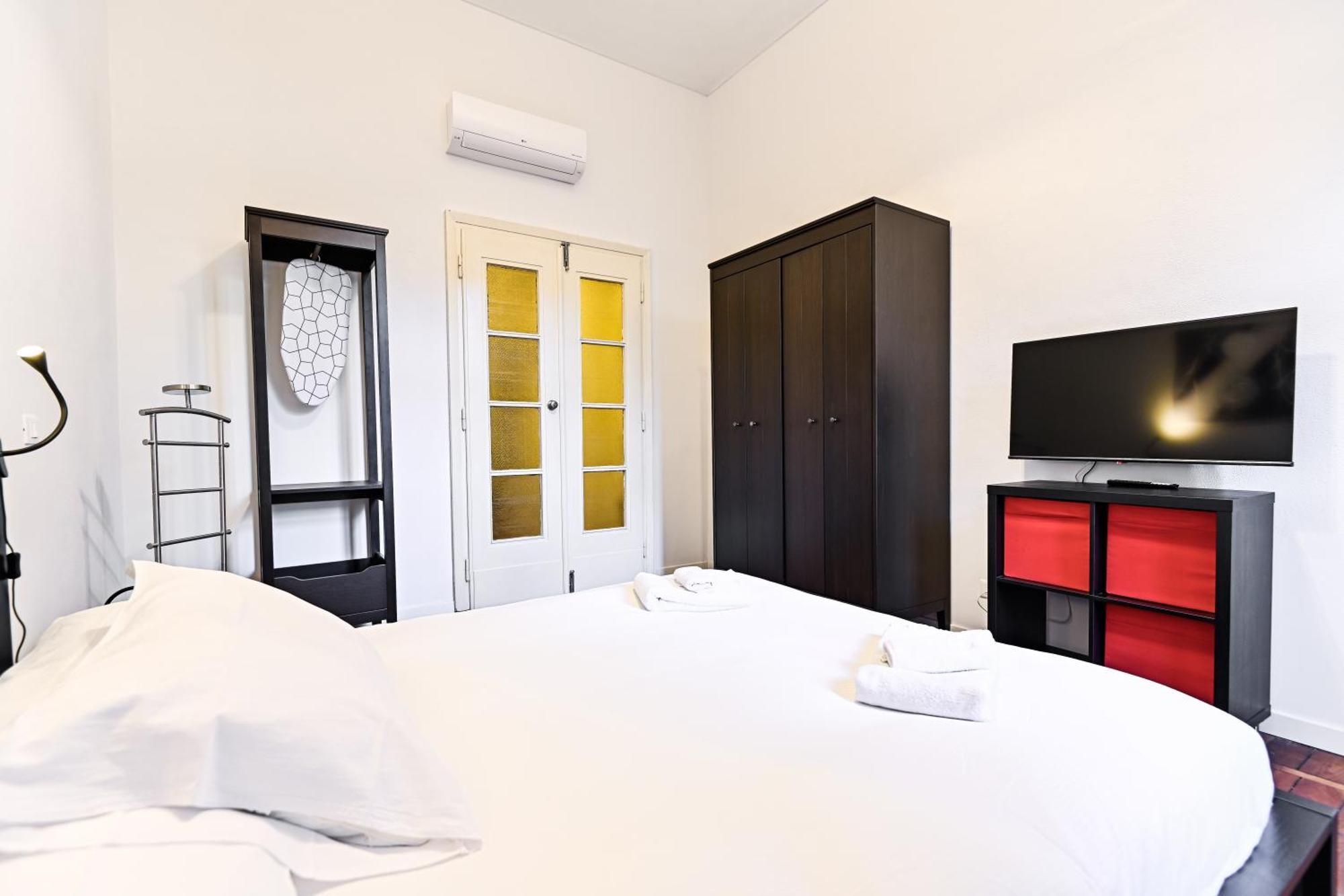Top Living Apartments - Porta Susa ตูริน ภายนอก รูปภาพ